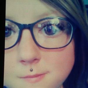 Meet your Posher, Hailey